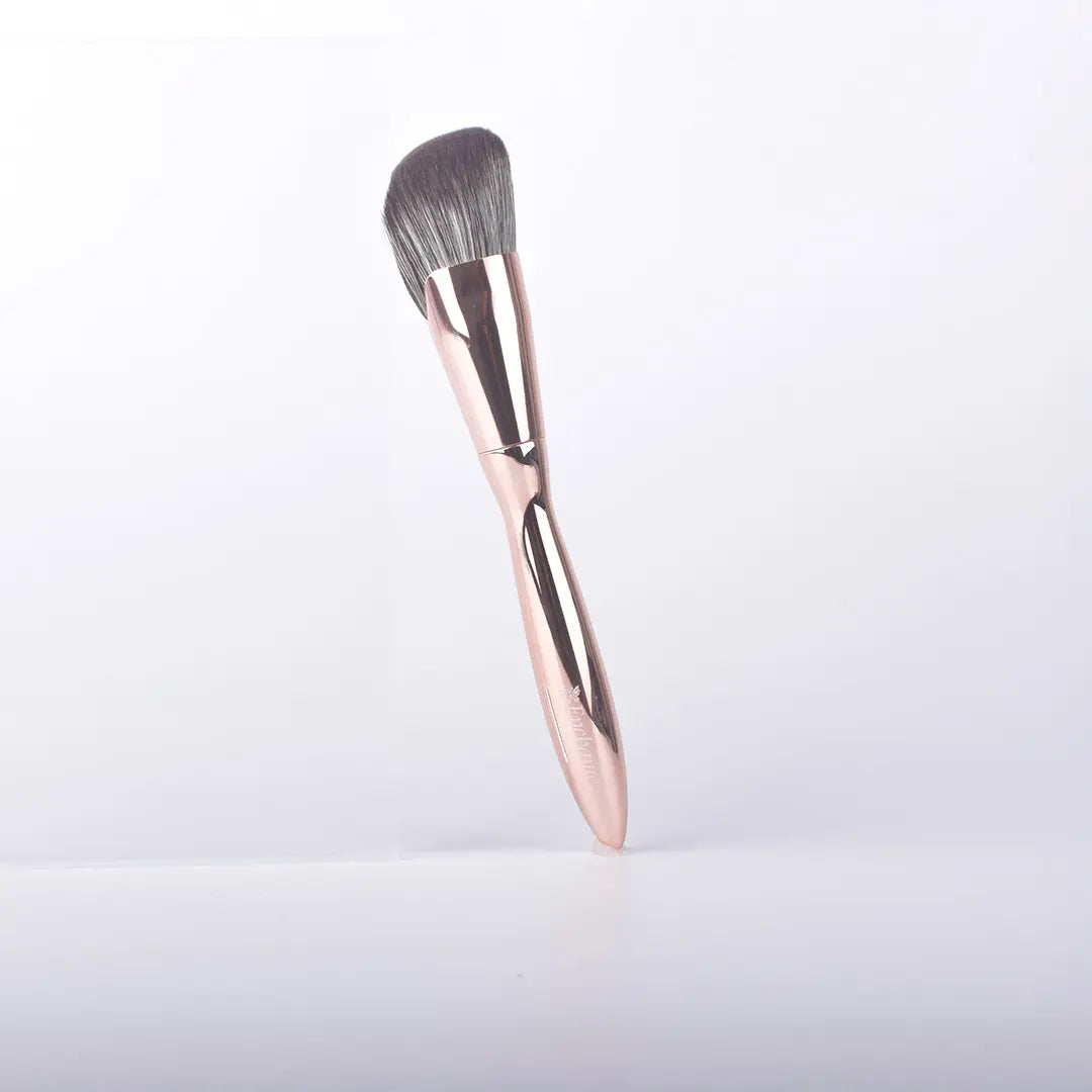 Brocha para rubor y contorno E-02