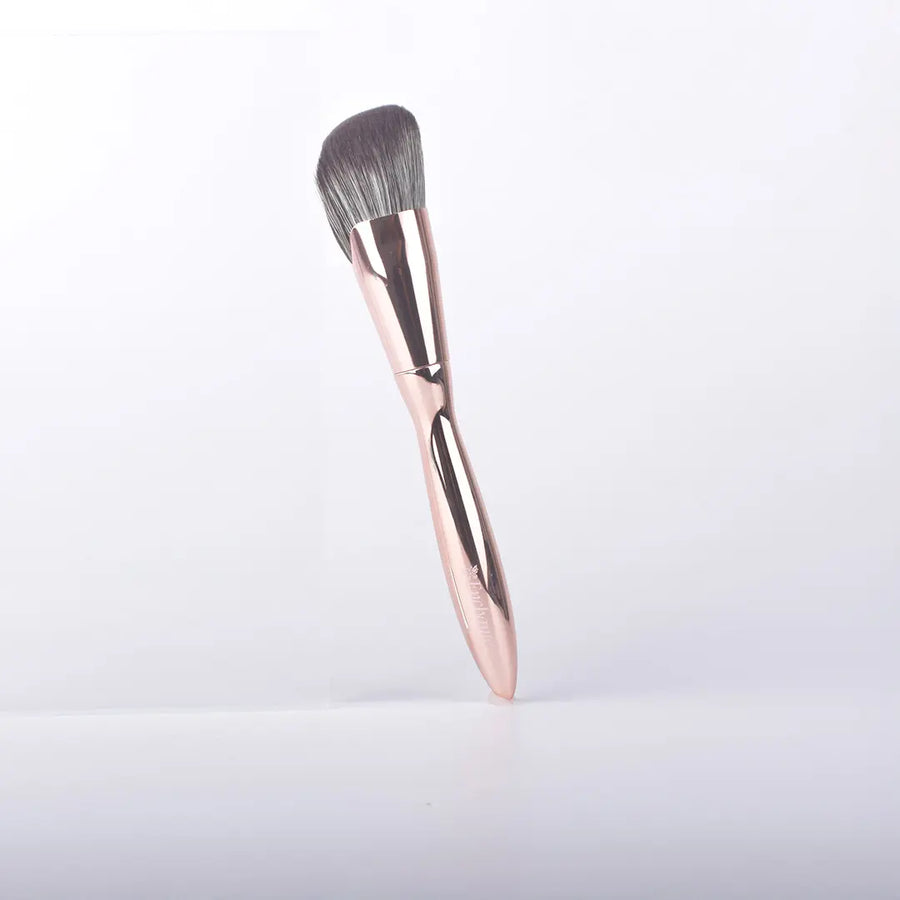 Brocha para rubor y contorno E-02